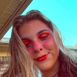 Meet your Posher, Savannah